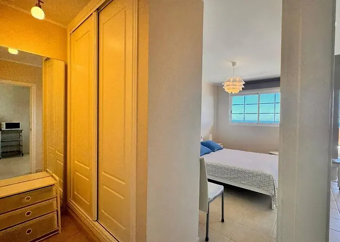 Silent Sunrise On The Ocean *