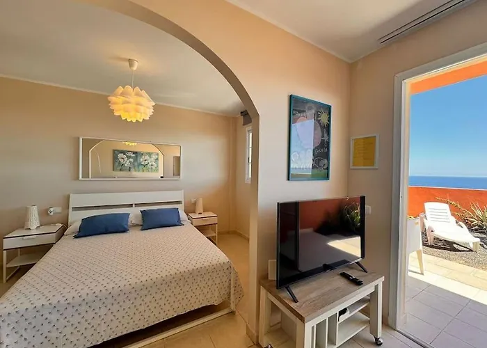 아파트 Silent Sunrise On The Ocean 코스타카르마