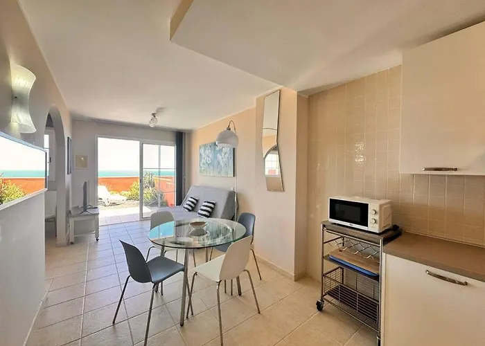 Silent Sunrise On The Ocean 코스타카르마